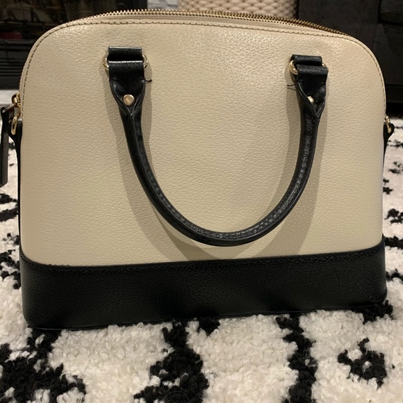 Kate Spade Purse - Picture 5 of 6